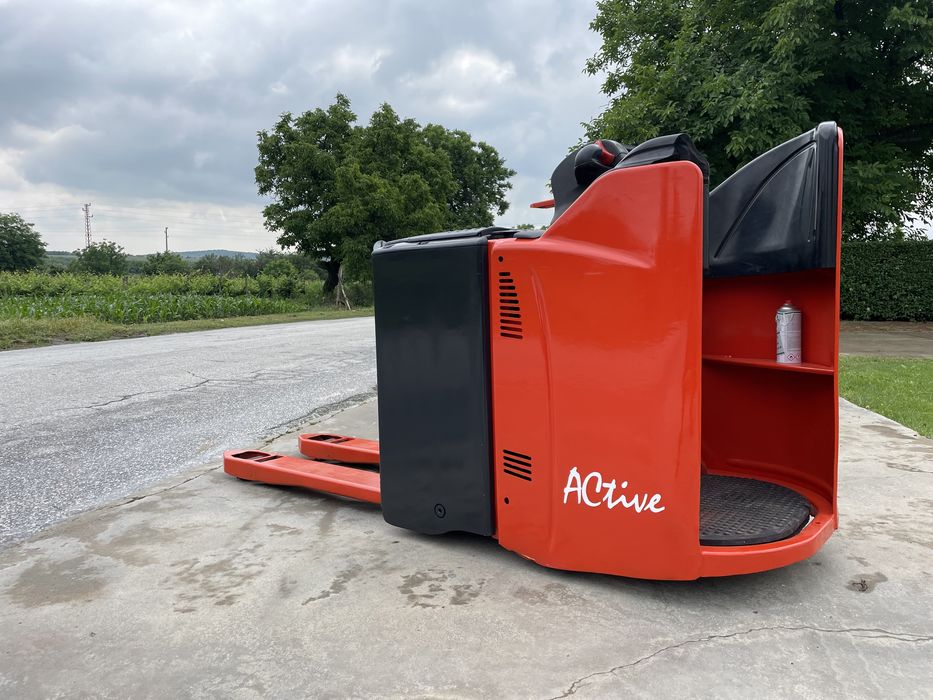 Палетна количка Linde T20 SP