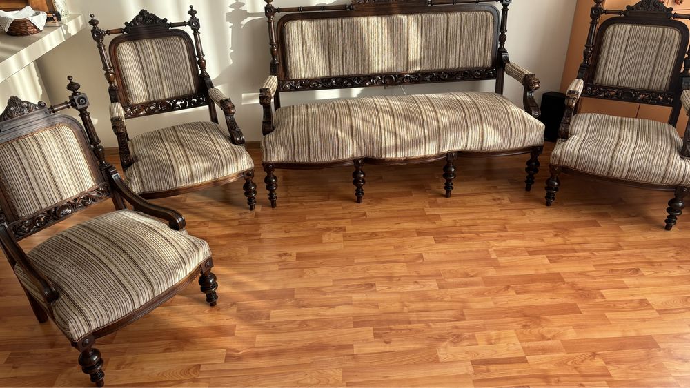 Фотьойли и диванче за ценители