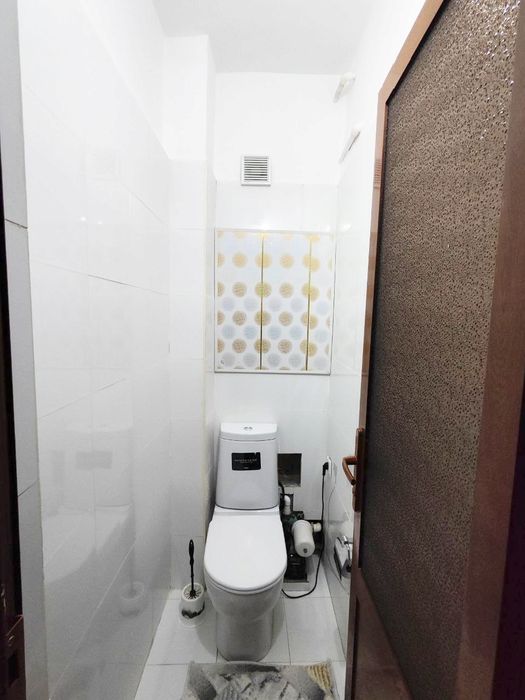 4 xonali 2-qavatda kvartira sotiladi