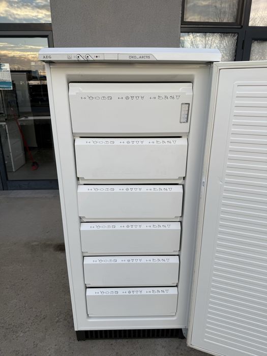 Фризер AEG 155 см