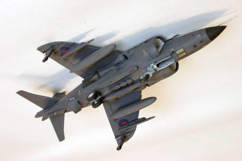 модель самолета Sea Harrier 1/72 NOVO СССР