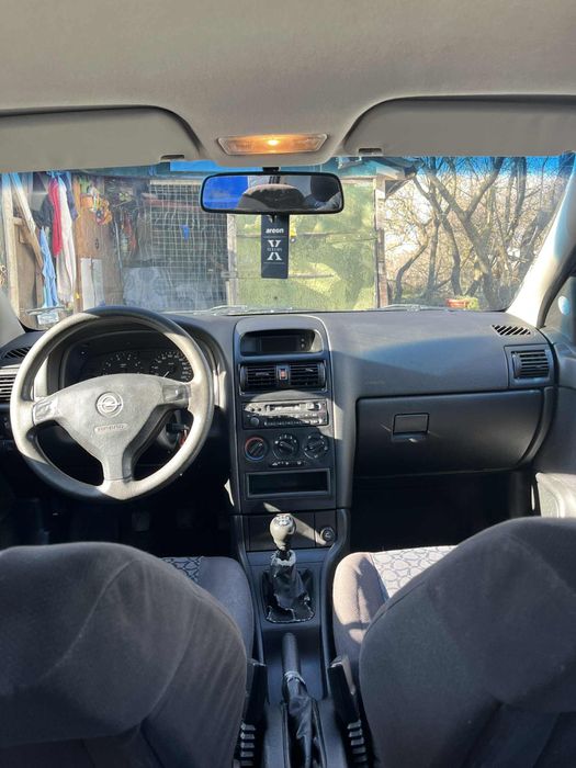 Опел Астра бензин 1.6