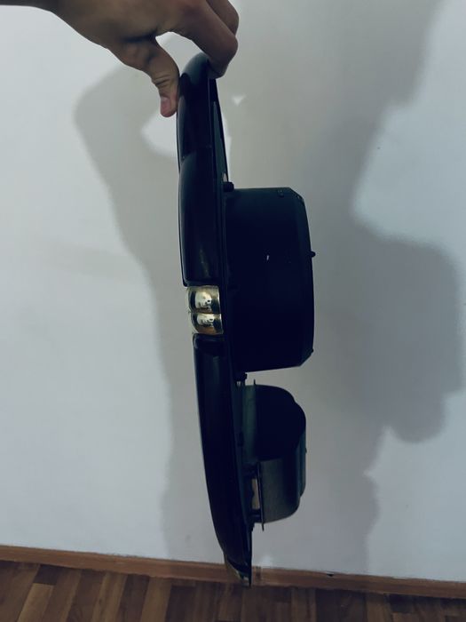 настеные часы.