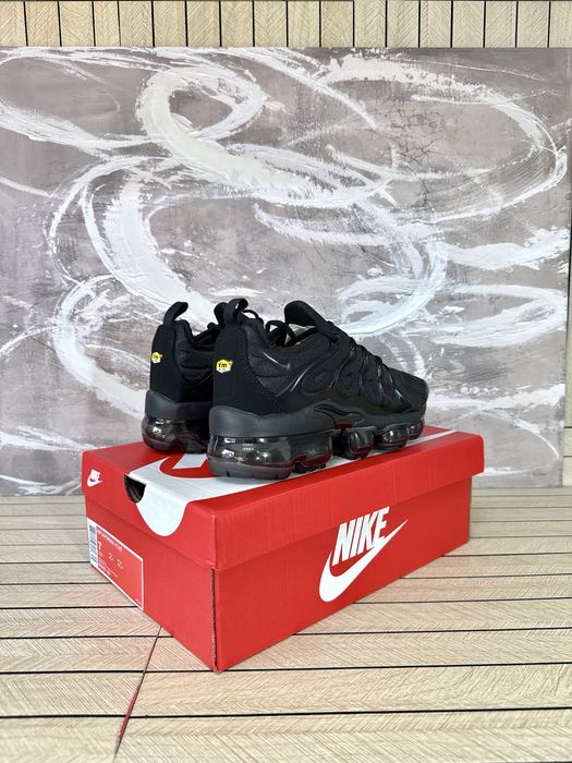 Nike Vapor Max Plus Black