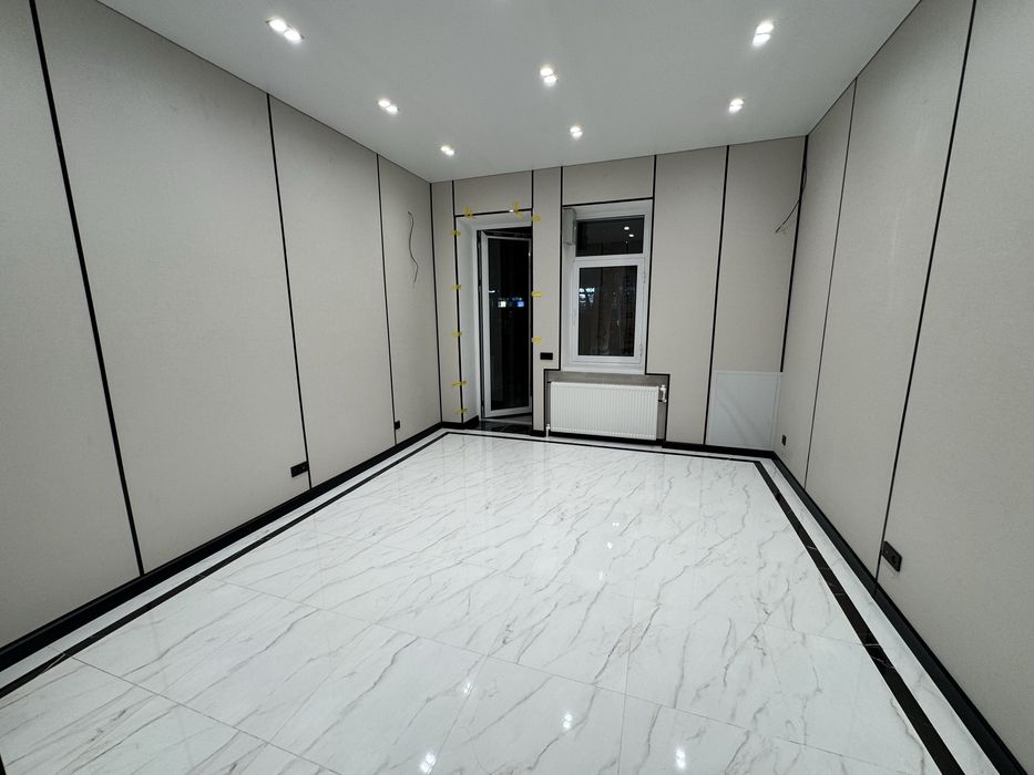 Жой егасидан арендага офисе 1 линия 50кв Шота руставели кочада