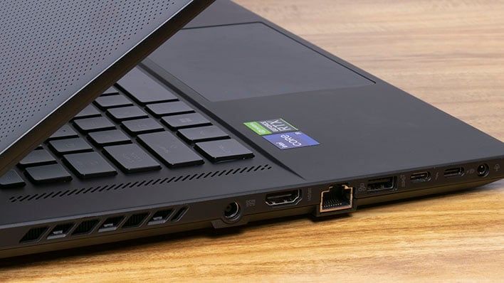 Asus ROG Zephyrus M16 40 RAM