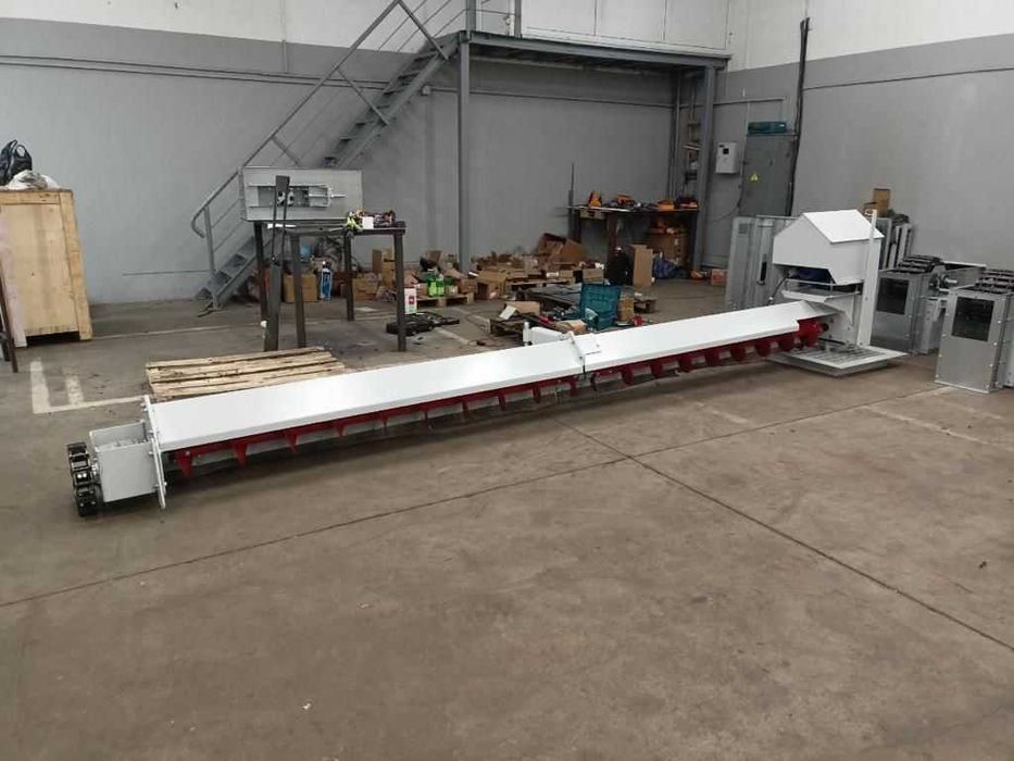 Поворотный шнек метла для силоса