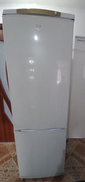 Продается холодильник