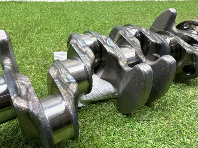 коленчатый вал VW SKODA AUDI