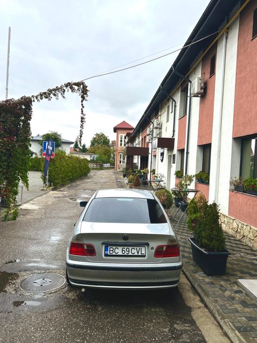 Vând bmw e46 320d de piese / refacut