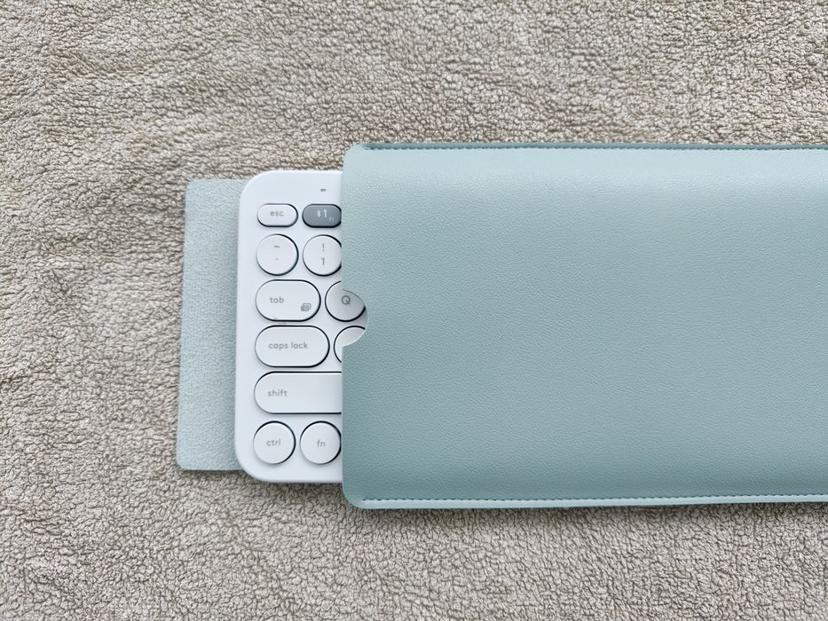 Безжична клавиатура Logitech K380