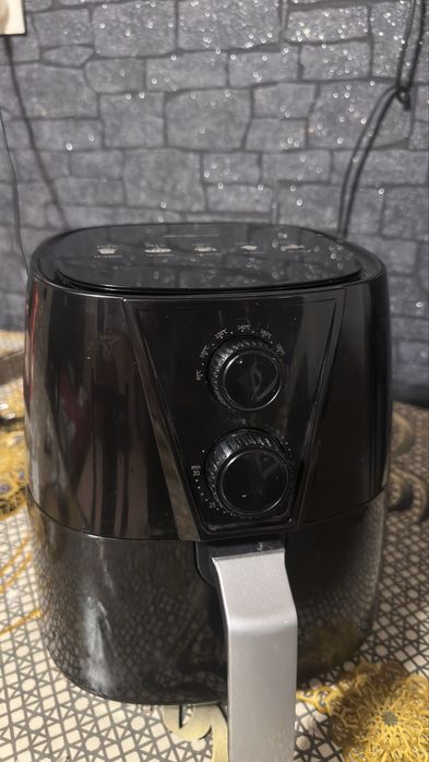 Friteuză cu aer cald Emerio Smart Fryer, 3,8 L, neagră,