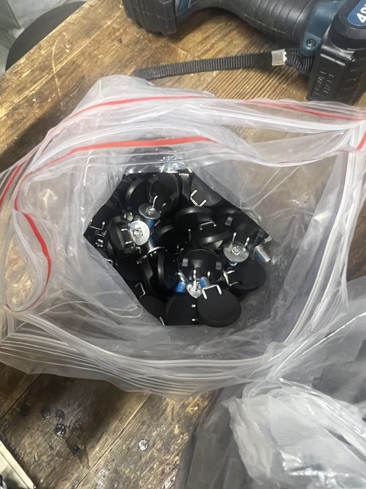 Запчасти для креплений