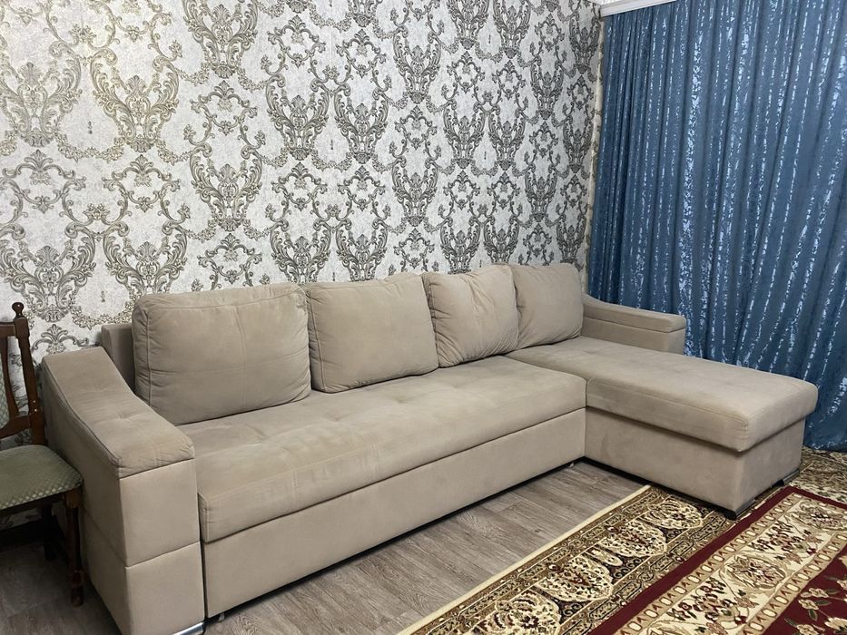 Продам диван в хорошем состоянии