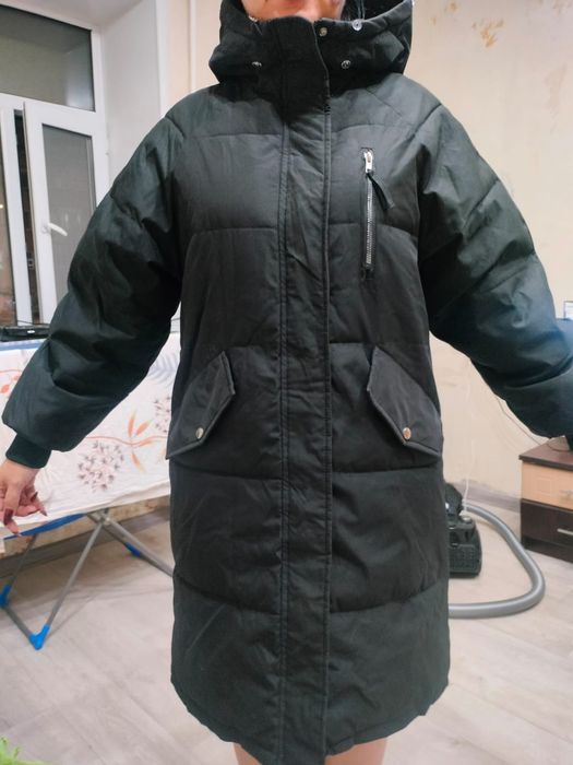 Продам женскую куртку