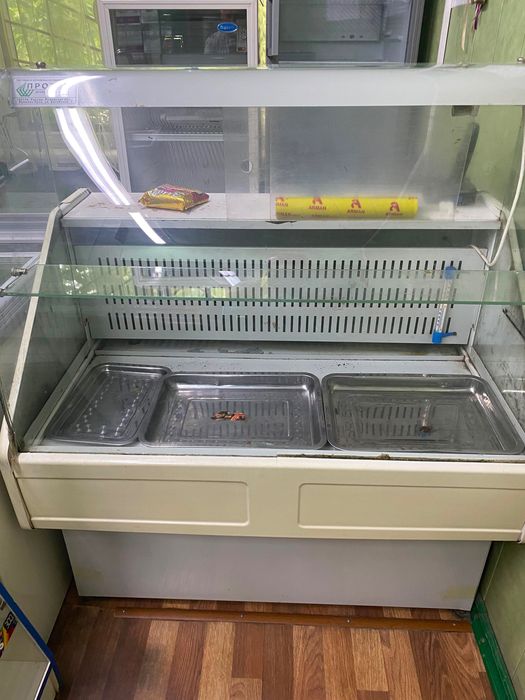 Холодильники для магазина