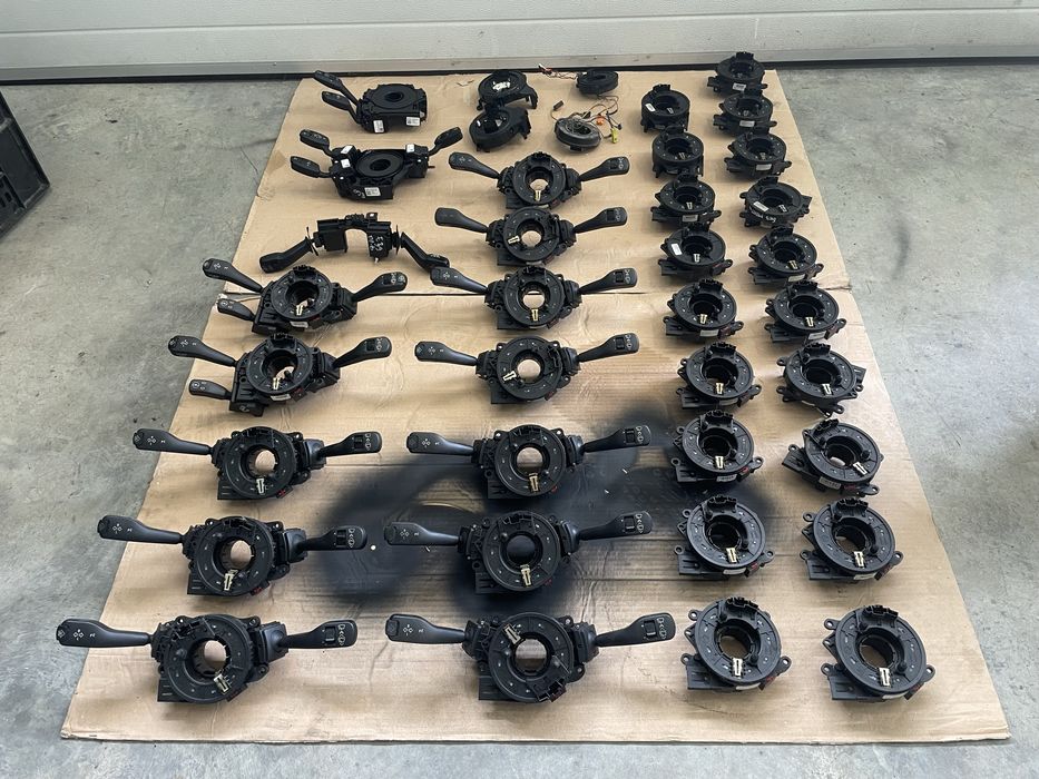 Всякакви лентови кабели /лостчета мигачи/чистачки/темпомат за бмв