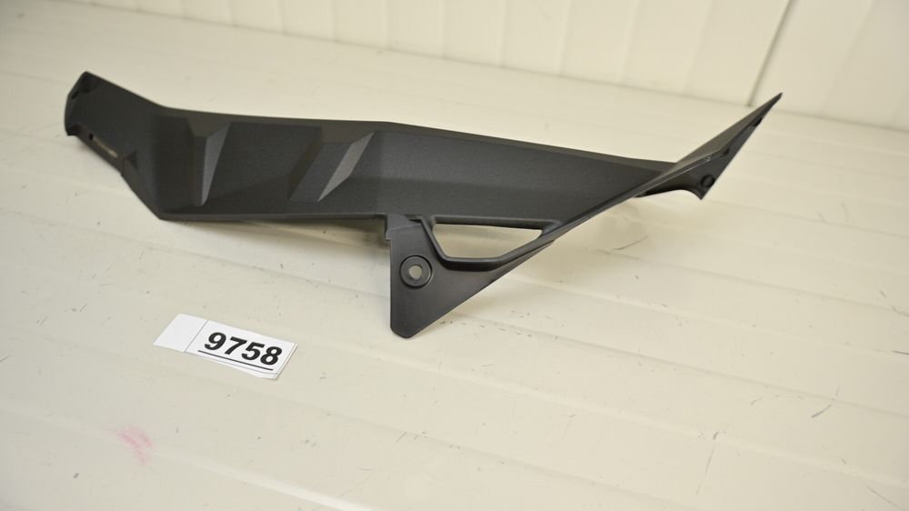 BMW S1000R K47 2016 2020 Grila Stanga Radiator