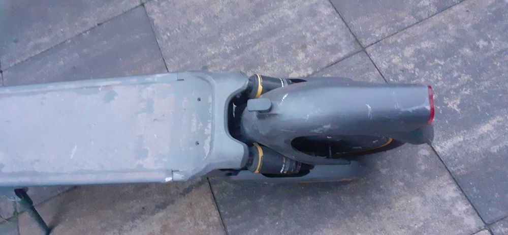 trotineta Ninebot g2max  fabricatie 2023  defecta
