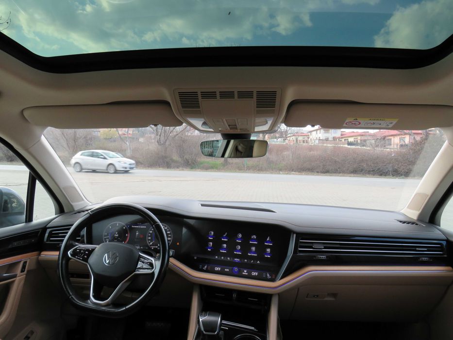 Volkswagen Touager 3.0TDI R-Line 2021г.