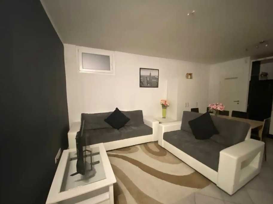 Дава се под наем Двустаен апартамент в Пловдив, Каменица 1 - 46 кв.м за 198.9 € - Снимка #1