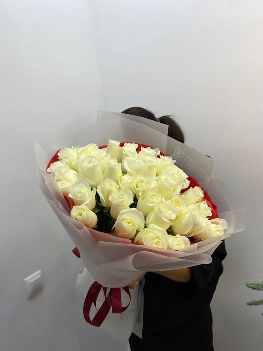 51 роза 22000тг!