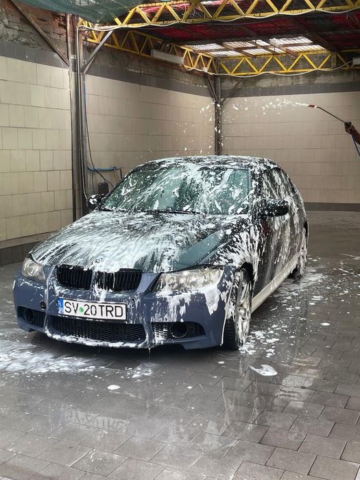 Vând sau schimb BMW 318d