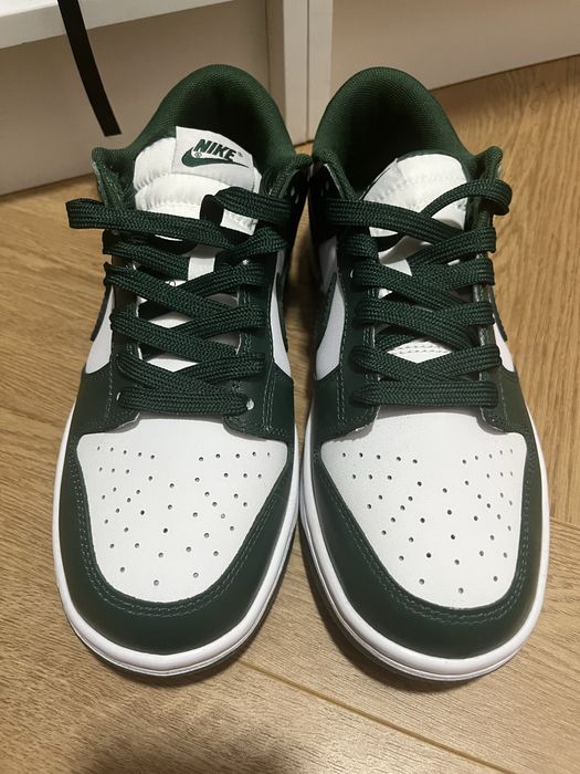 Nike dunk low michigan state