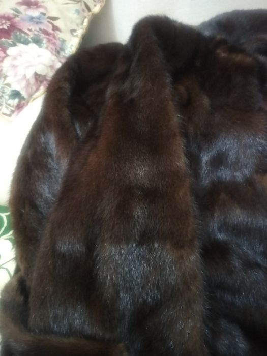 Норковый шуба .натуральный