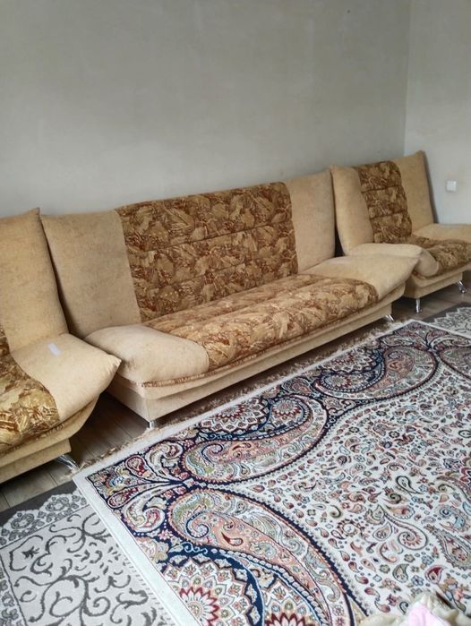 Диван с креслами