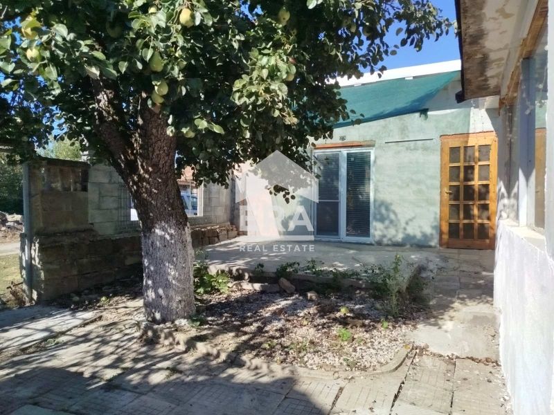 Продава се Къща в с. Йоглав, Област Ловеч - 83 кв.м за 602 €/кв.м - Снимка #11