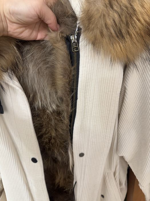 Вельветовый пуховик