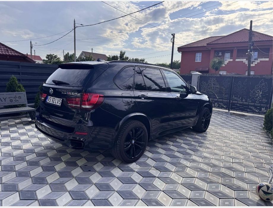 BMW X5 F15 M50 din fabrica 381CP 7 Locuri fara probleme