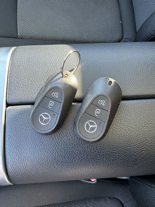 Mercedes-Benz C Vând Mercedes C200 tdi