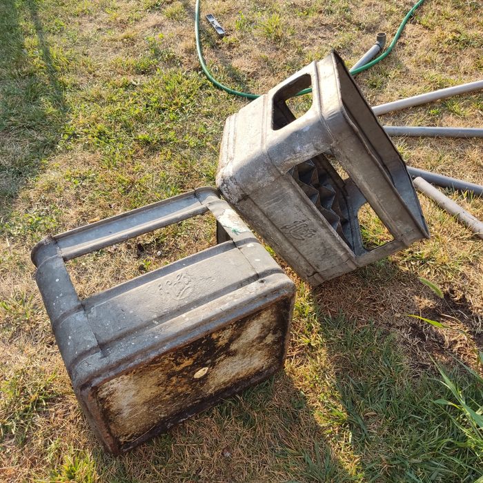 Стари ретро каси от олио