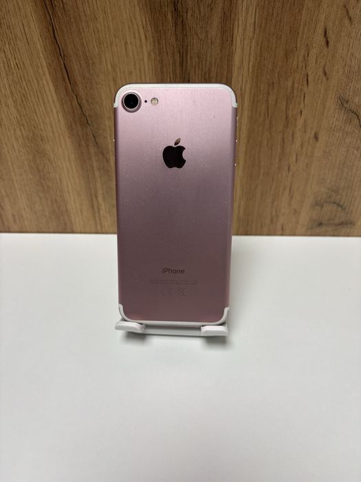 Iphone 7 Rose 32 gb - Foarte buna - Sanatate baterie 100%