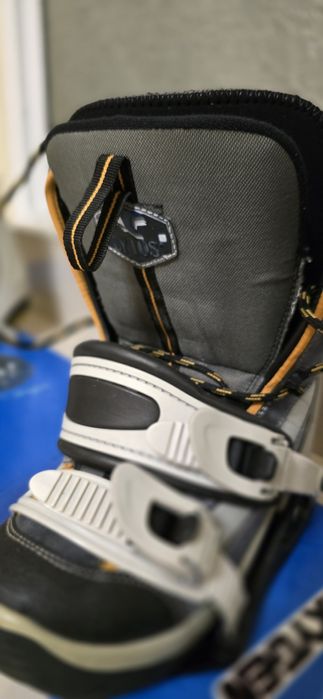 Snowboard 154 cm separat sau  set complet
Descrie