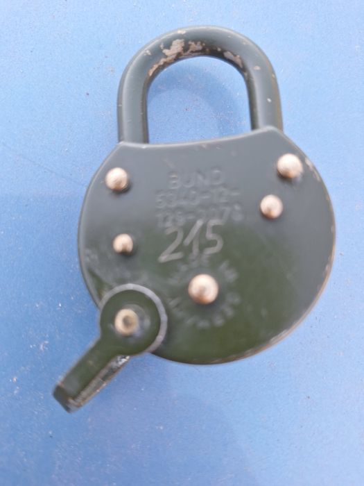 Катинар Queen заключваща система