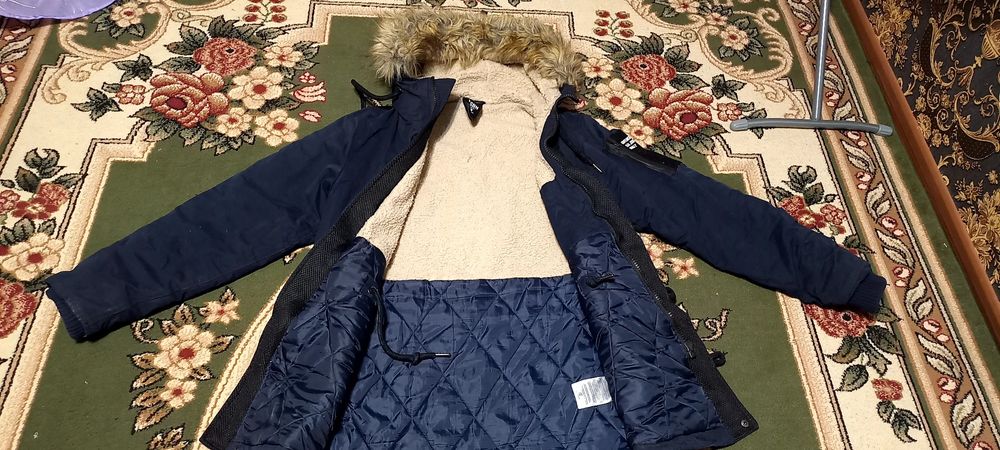 Ерадам әйел адам курткалары