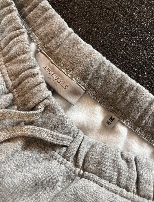 Essentials Shorts