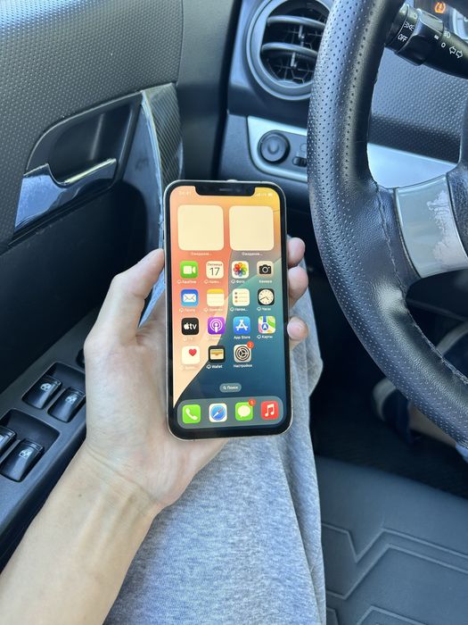 Продам Айфон 12 Pro 128gb 100%