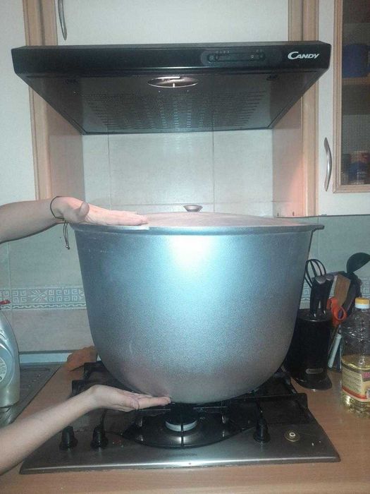 Казан вместимостью 70 литров