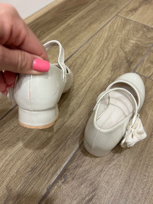 Официални обувки за момиче