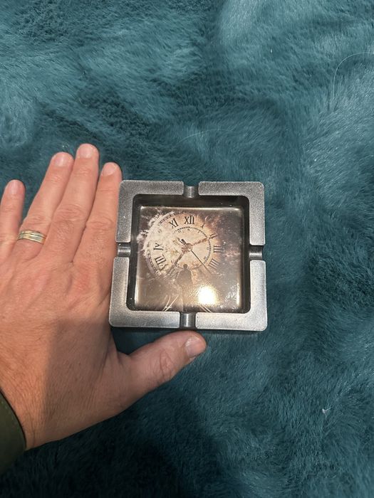 Scrumieră hand-made din rășină epoxidică – model „Trecerea Timpului”