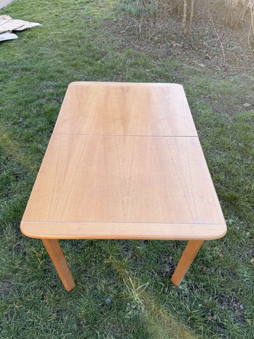 Masa extensibila ,lemn