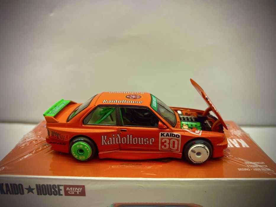 KAIDO HOUSE BMW M3 machetă auto metalică scara 1:64