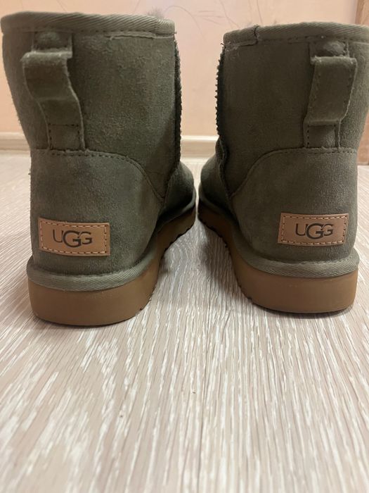 Дамски зимни боти UGG