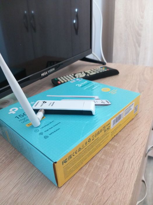 Vand adaptor wifi pentru calculator