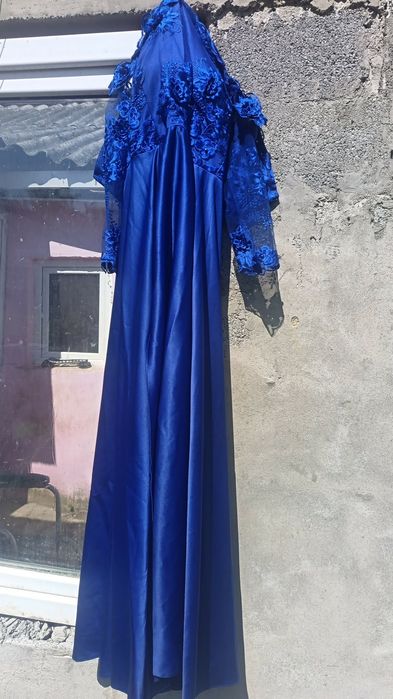 Rochie de vânzare