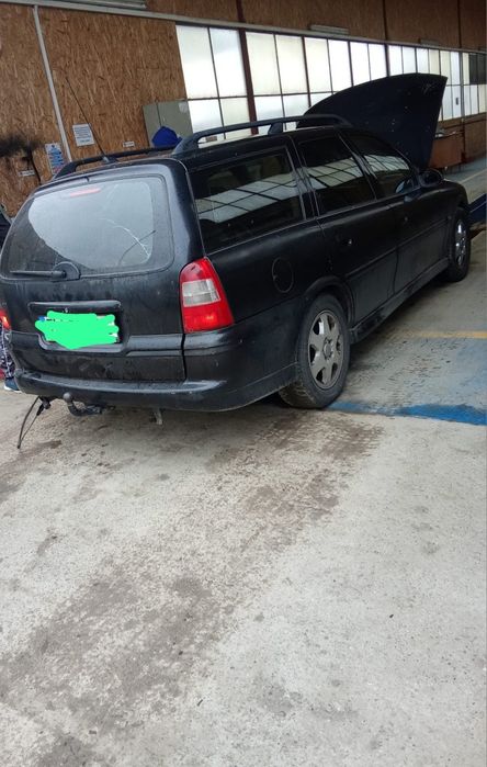 Vând Opel astra 1,8 benzina